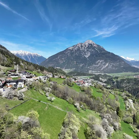 Alpenzeit Apartment Arzl im Pitztal
